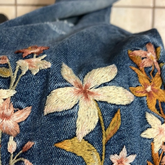 Driftwood “the Jessica” blue jean - Picture 6 of 6